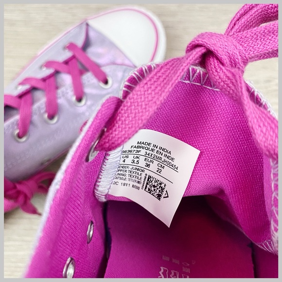 🦋CONVERSE CHUCK TAYLOR ALL STAR TWILIGHT - Picture 4 of 4